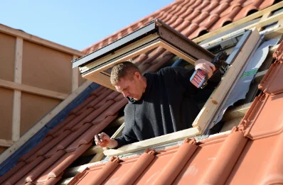 Pose de fenêtres de toit Velux à Aurel